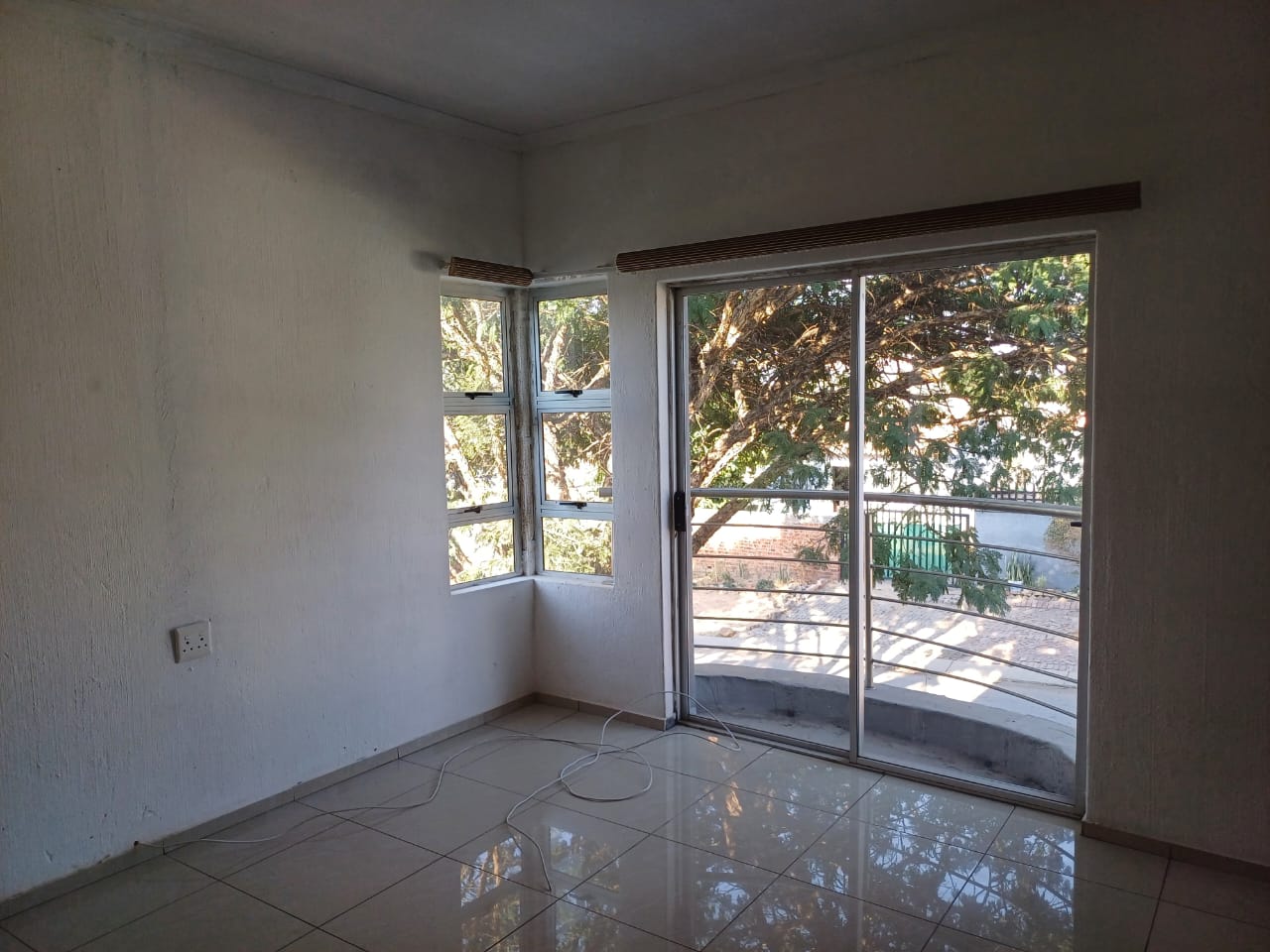 Room image 6